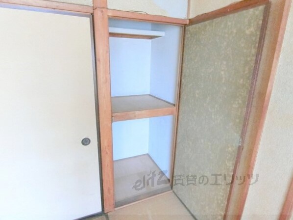 山辺マンションの物件内観写真